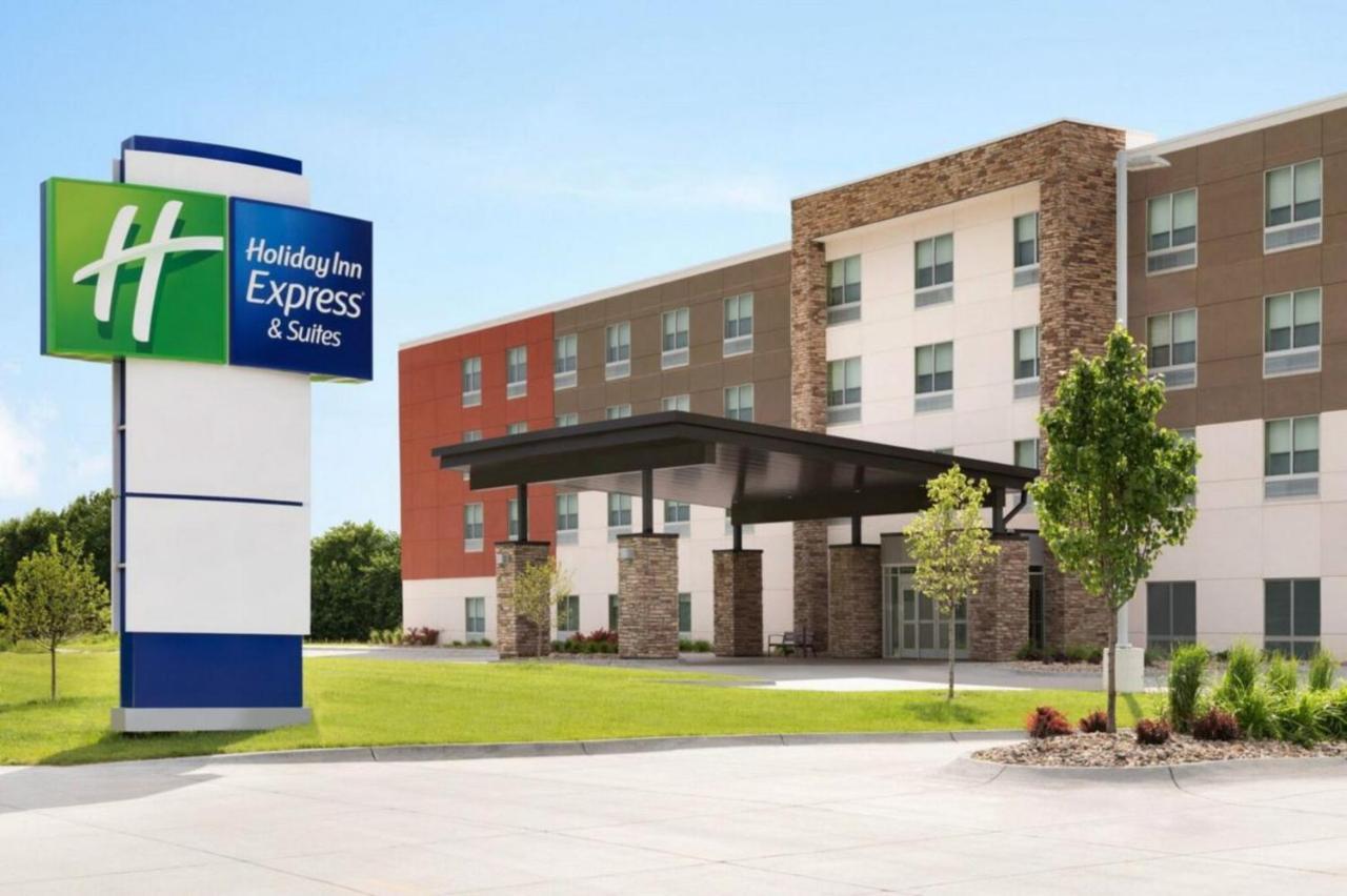 Holiday Inn Express - Sauk City By Ihg Prairie Du Sac Esterno foto